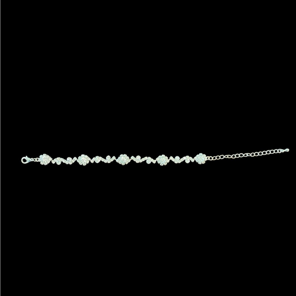 Silver Rhinestone Floral Bracelet - Picture 4 of 6